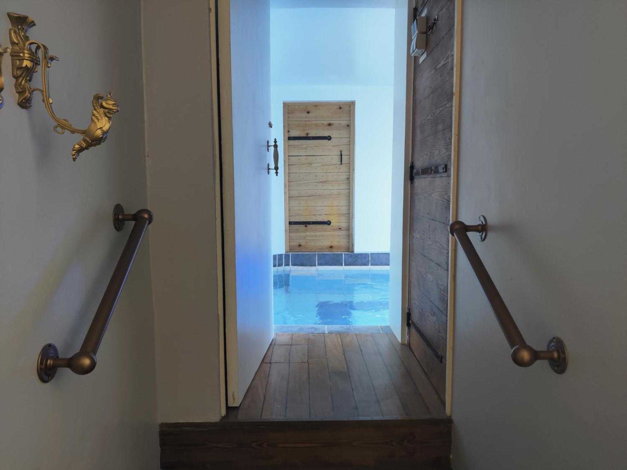 Mas Du Versadou, Dans Un Espace Naturel Protege, Piscine Couverte Chauffee Toute L'Annee, Spa Et Salle De Jeux Saint-Gilles  Δωμάτιο φωτογραφία
